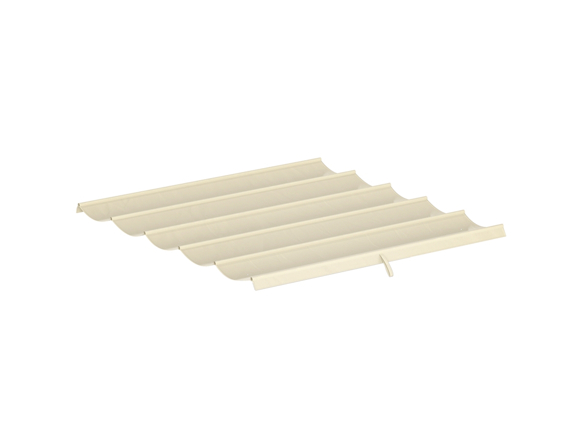 Pérgola retráctil de 3 x 3 m con cubierta color crema de 250 x 255 cm.