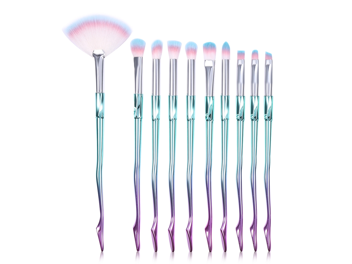 Brochas para difuminar sombras de ojos y contornear el maquillaje
