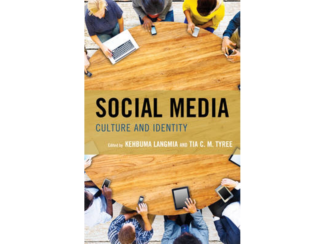 Libro Social Media (Inglés)