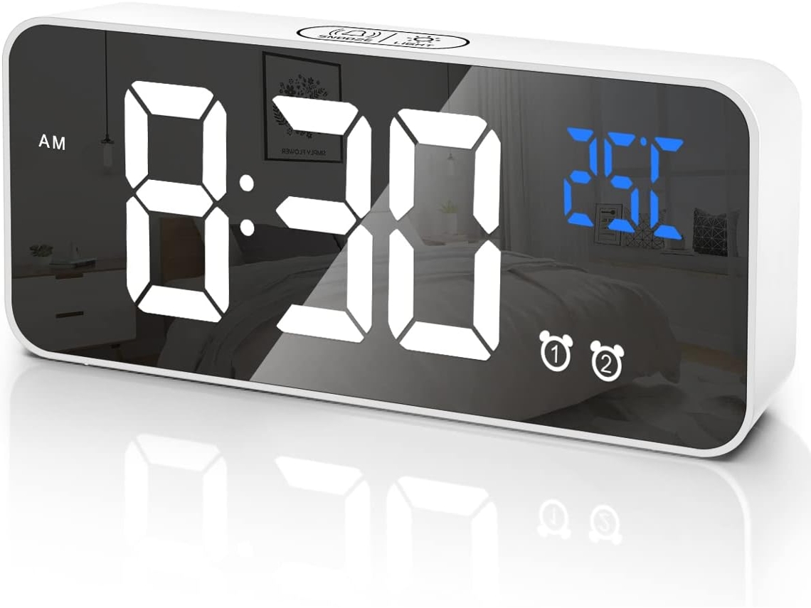 Despertador digital de viaje portátil con pantalla LED Kofihety