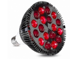 Dispositivo de terapia de luz roja con 18 LED con longitudes de onda de 660 nm y 850 nm para la salud de la piel y el alivio del dolor.
