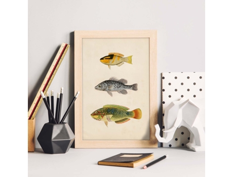 Póster NACNIC de Tres Peces Amarillo y Negro, Gris y Verde, Naranja. en , Fondo Papel Vintage.