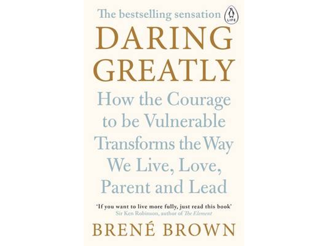 Libro Daring Greatly de Brené Brown (Inglés)