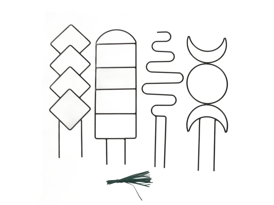 4 enrejados de metal para plantas trepadoras en macetas, con formas irregulares, para uso en interiores y exteriores.