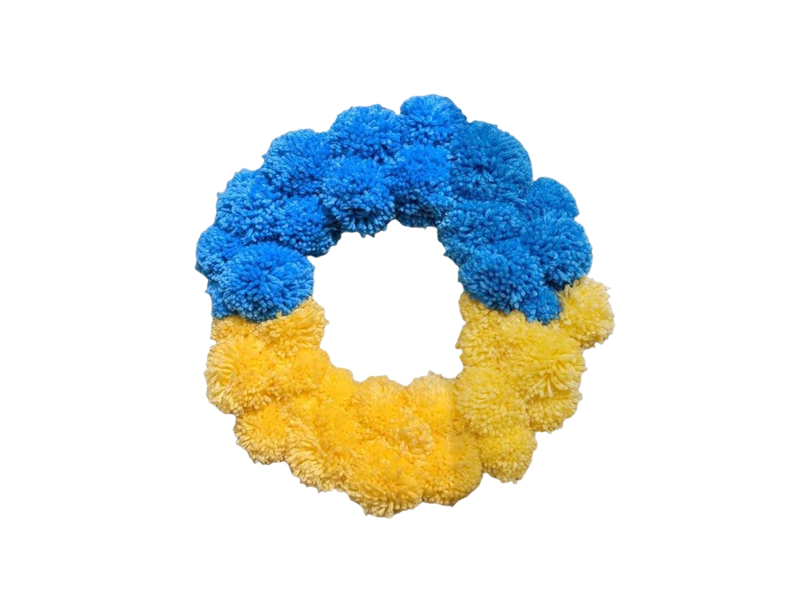 Guirnalda de banderas ucranianas con florero para primavera