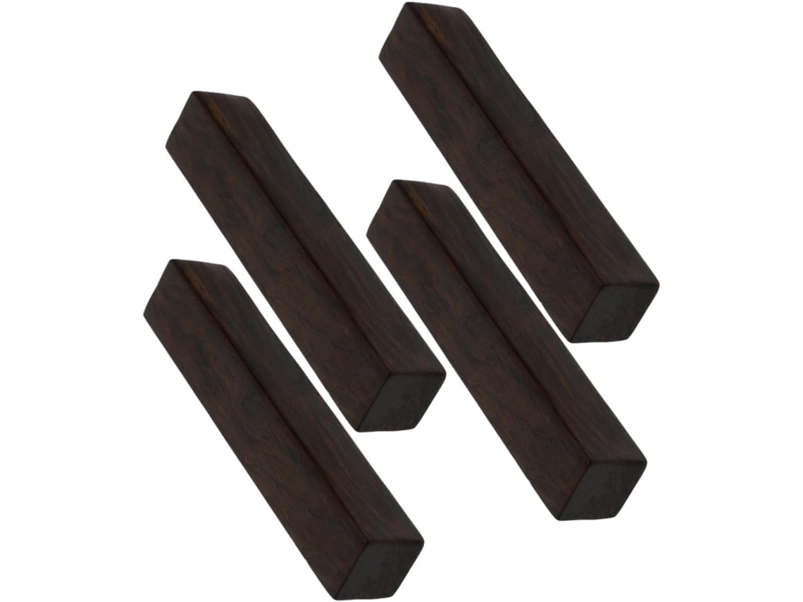 Pisapapeles De Madera Marrón Con Diseño Caligráfico, Superficie Lisa Y Delicada Forma Rectangular.