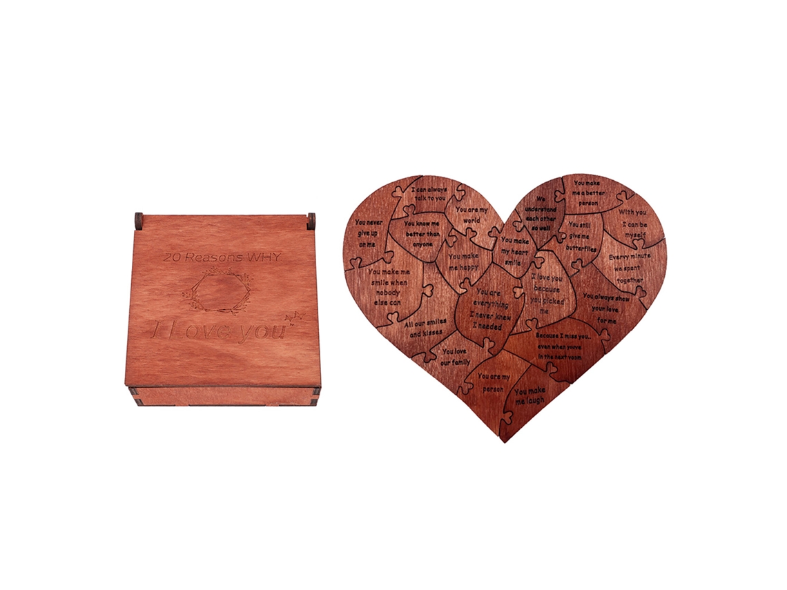 Rompecabezas De Madera En Forma De Corazón Para El Día De San Valentín. Regalo Romántico Con Caja.