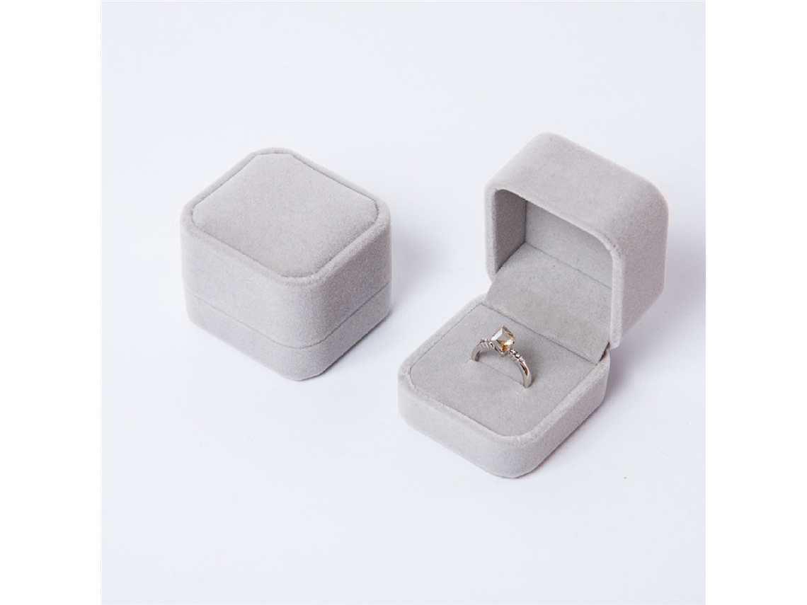 Elegante caja para anillos de compromiso, almacenamiento de joyas de terciopelo premium para un regalo romántico de aniversario de bodas, joyero versátil