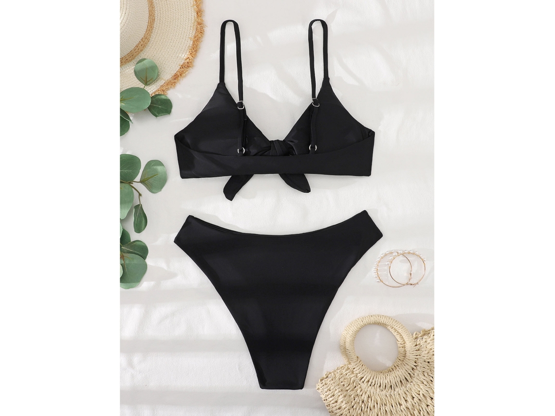 Bikini negro liso, talla S, para mujeres elegantes.