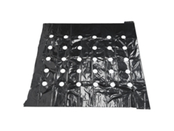 Cubierta De Mantillo De Pe Perforado Negro Para Invernaderos Con Aislamiento Térmico Y Control De Malezas.