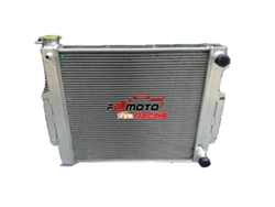 Radiador de aluminio para Jeep CJ7, compatible con Chevy V8 LS swap, 3 filas, rendimiento de enfriamiento eficiente OEM.