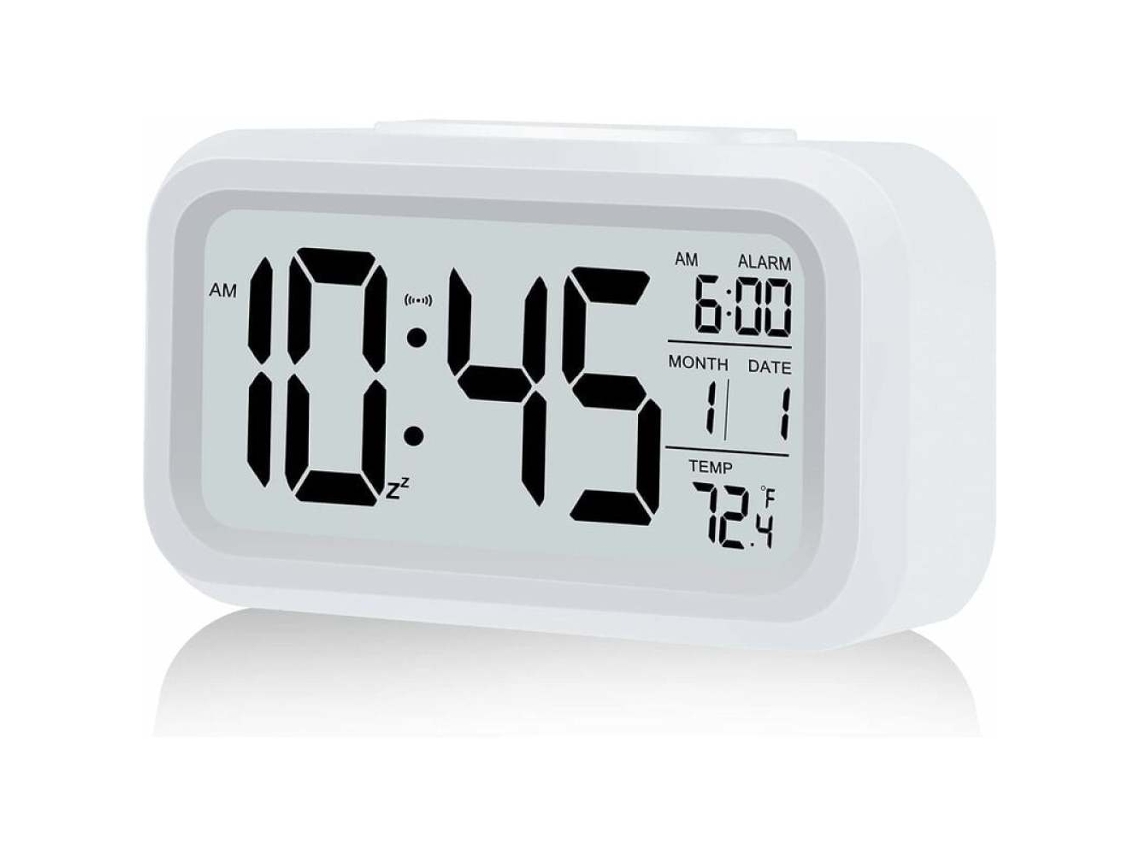 Despertador Digital Con Sensor De Luz Nocturna, A Pilas (blanco)