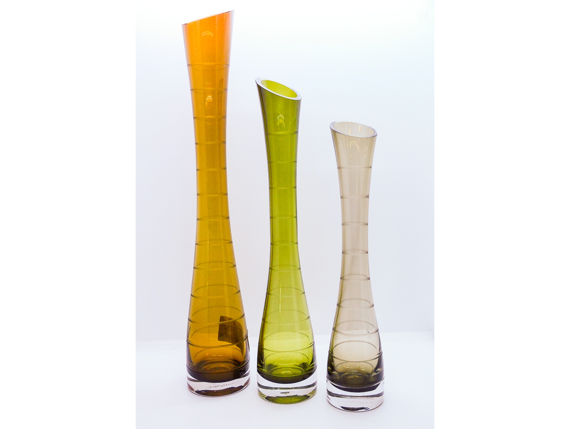 Conjunto de 3 jarrones MIKASA Smarty marrón, verde y gris