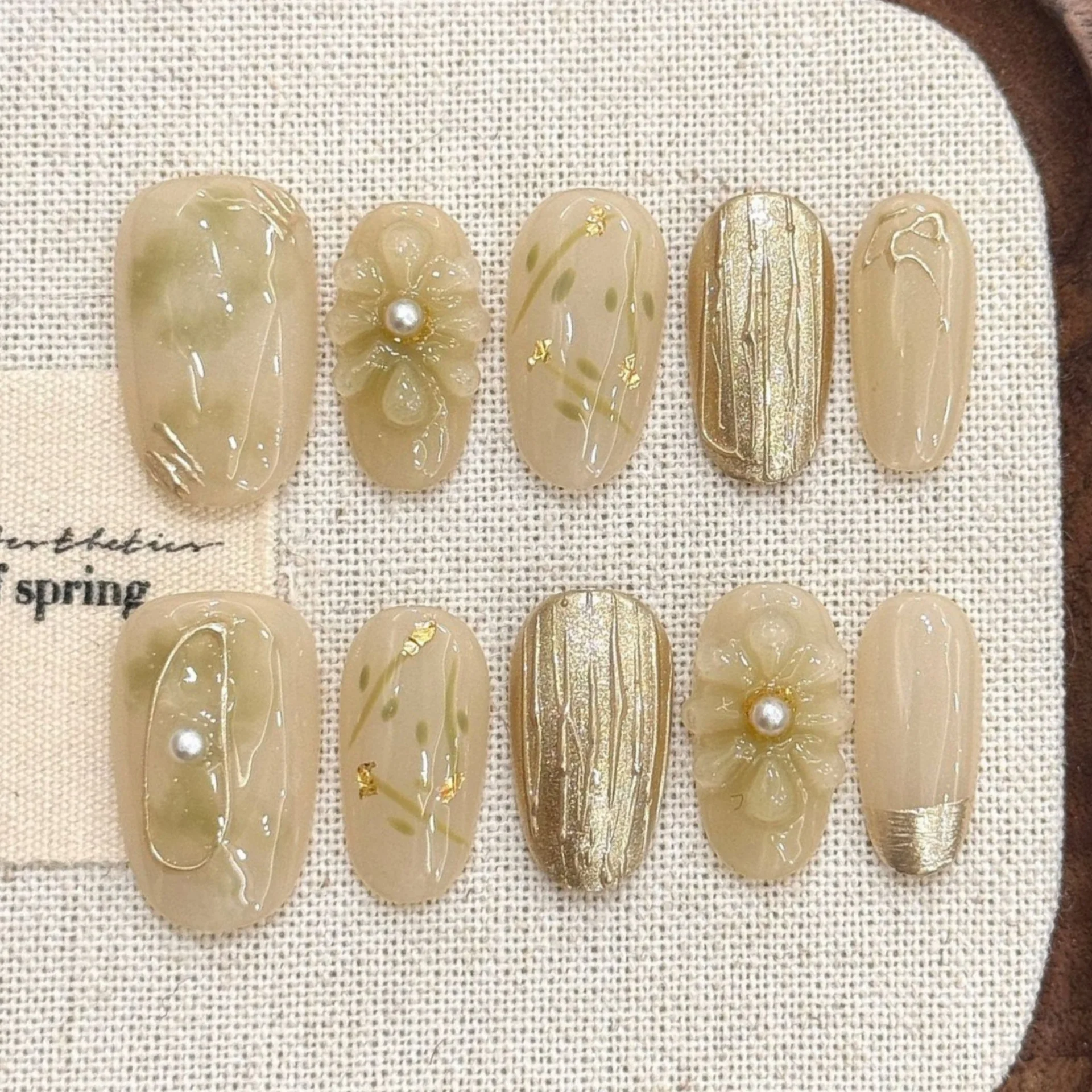 (2911-m) 10 Pegatinas De Uñas Postizas Hechas A Mano En Tono Dorado, Se Pueden Usar Con Uñas Postizas.