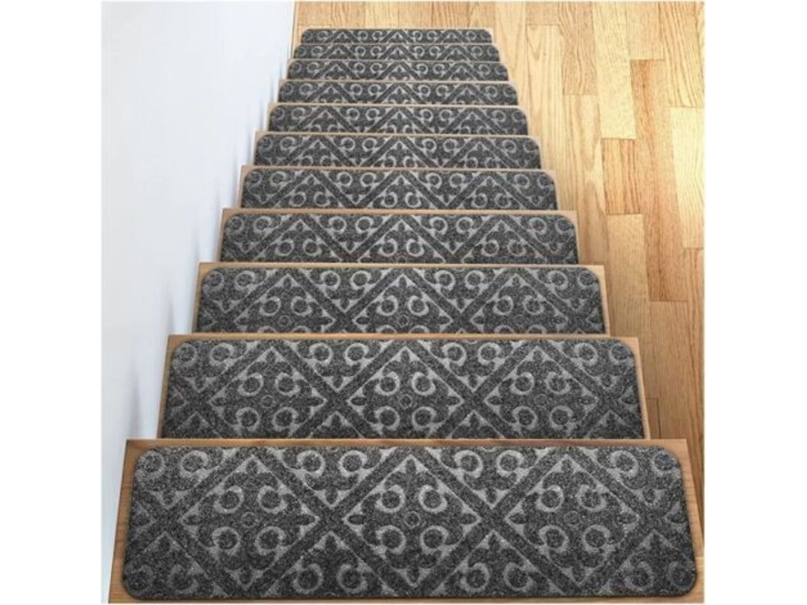 Protectores Antideslizantes Para Escaleras De Madera En Sótanos