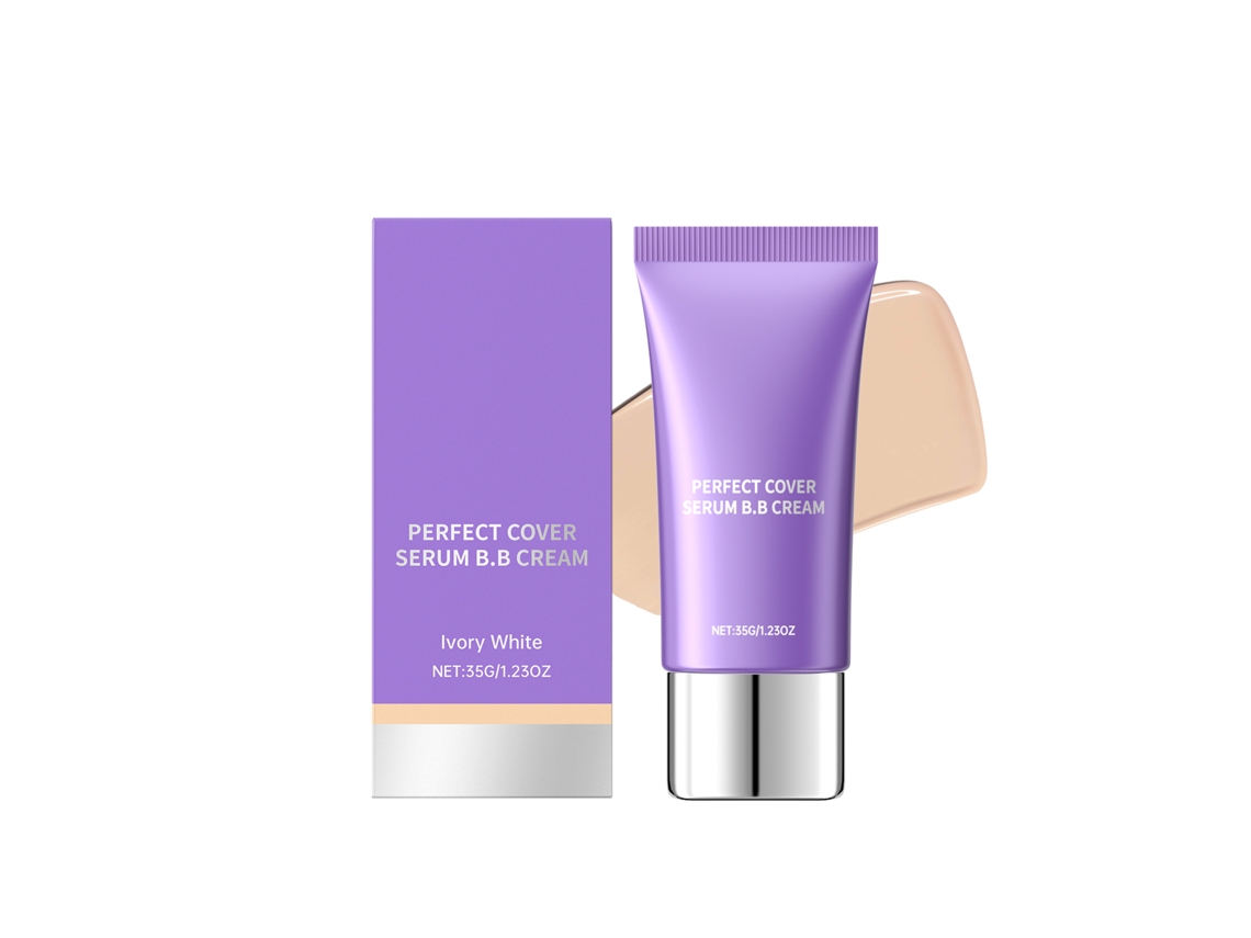 Crema hidratante BB Essential, color blanco marfil.