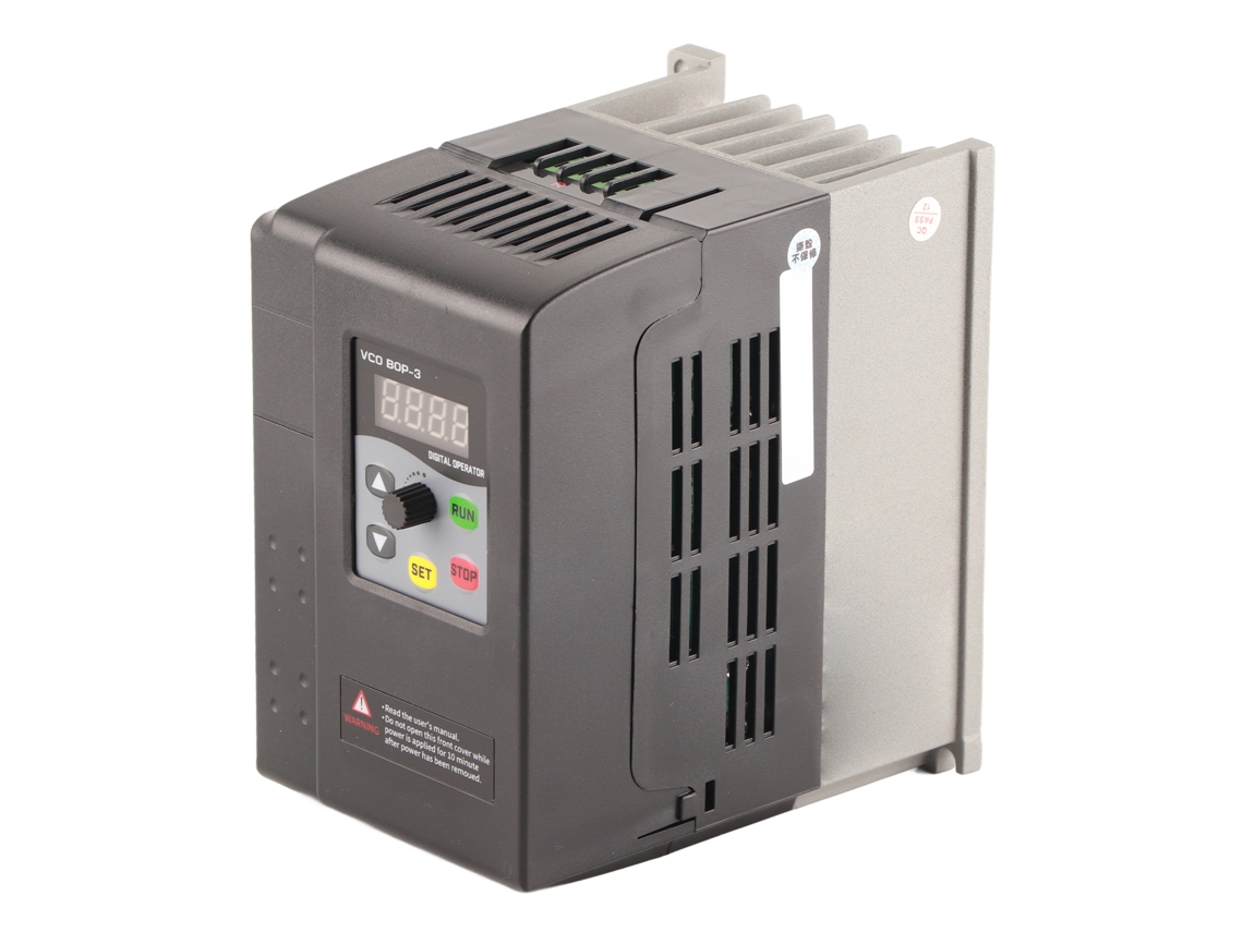 Controlador de frecuencia variable Sunflare de 2,2 kW y 220-240 V