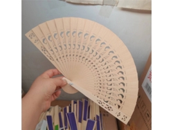 Leque Portátil De 33 Cm Em Bambu E Madeira Com Entalhes Artesanais, Ideal Para Festas De Casamento.