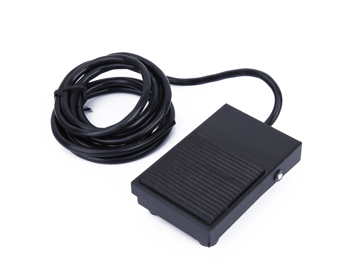 Pedal De Control De Pie Tfs-1 Iron Shell De 220 V Con Interruptor De Pie Y Cable De 2 Metros.