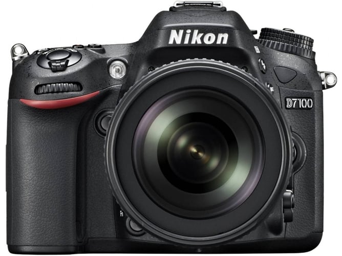 Kit Cámara Réflex NIKON D7100 + 18-140mm VR (Negro - 24.1 MP - ISO: 100 a 25600)