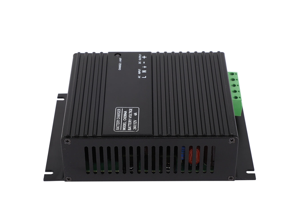 Cargador Inteligente De Baterías De Plomo-ácido De 12v/24v 4a Para Generadores Diésel Con Led