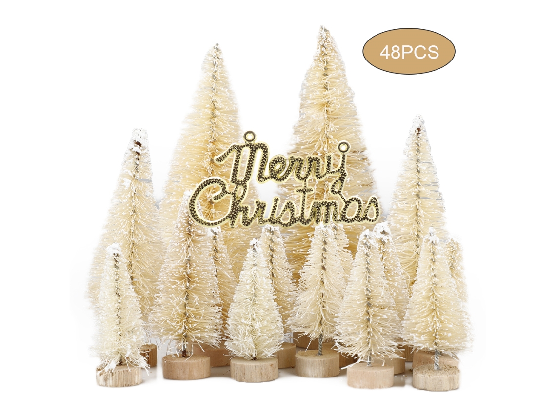 Pequeño Árbol De Navidad De Sisal Con Base De Madera Para La Decoración Del Hogar Y De Las Ventanas En Navidad.