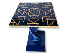 Mesa auxiliar Domus Imperium azul dorado, hecha a mano, pieza única