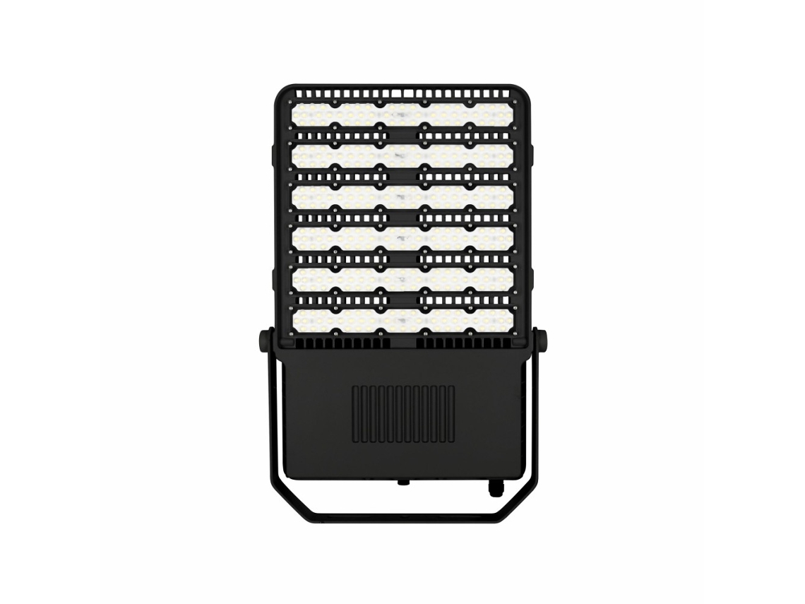 Proyector led de alta potencia 400W 4000K y 52000 lumen IP65 para uso deportivo BENEITO FAURE
