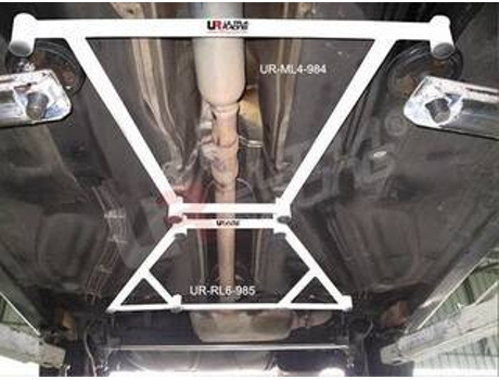 Barra Estabilizadora ULTRA RACING para VW GOLF 2/3