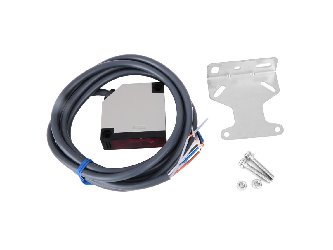 Sensor Fotoeléctrico De Reflexión Difusa E3jk Ds30m1 Ip65 De 300 Mm (12-24 V Cc), Para Automatización Y Control Industrial.