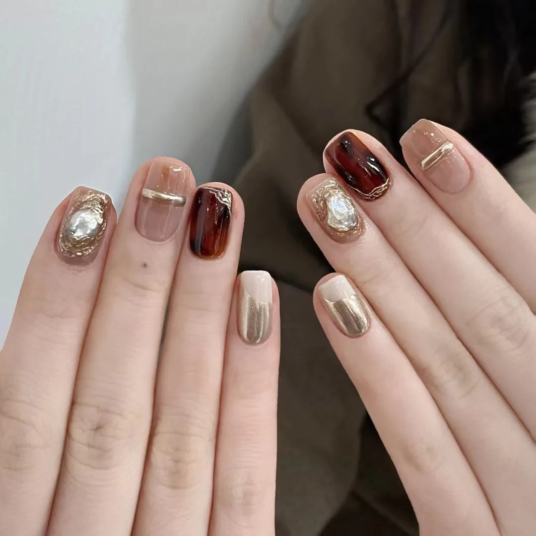 (136-s) 10 Pegatinas Para Uñas Hechas A Mano, Diseño Degradado De Ojo De Gato Color Nude