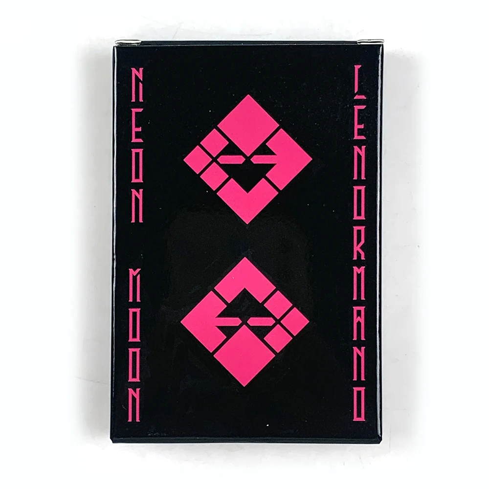 O Novíssimo Conjunto De Cartas Neon Crescent Renoman (40 Cartas Oráculo Cyberpunk) Foi Criado Para Místicos Modernos.