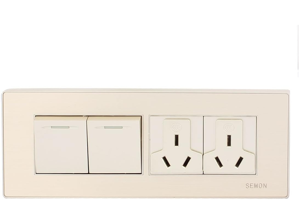 Placa De Tomacorriente Au De 2 Vías Con Interruptor De Posiciones, 195 Mm X 72 Tono Dorado