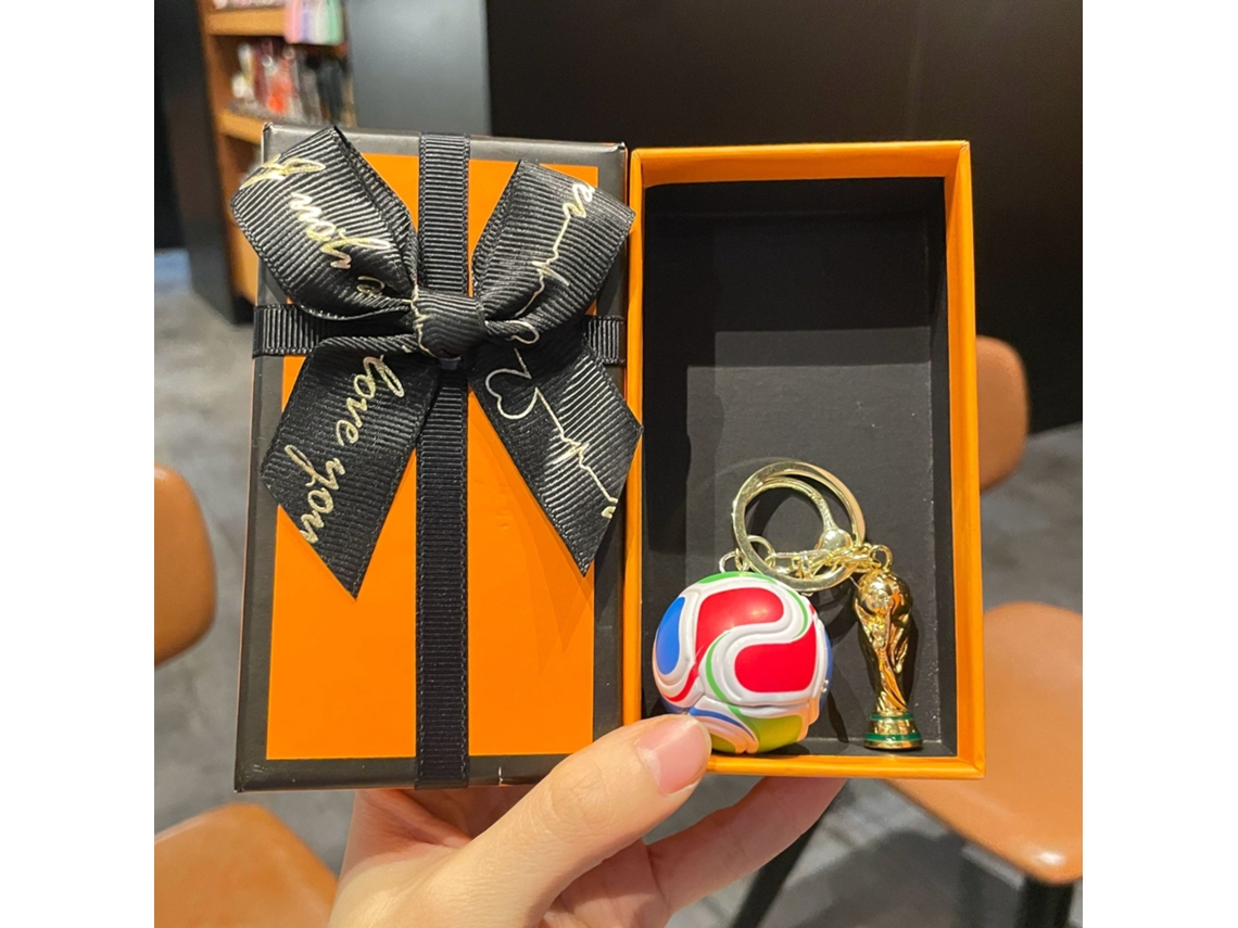Llavero Con Temática Futbolística, Trofeo Y Caja De Regalo Grande, Accesorio Deportivo Para Aficionados Y Coleccionistas, Ergonómico, Para U