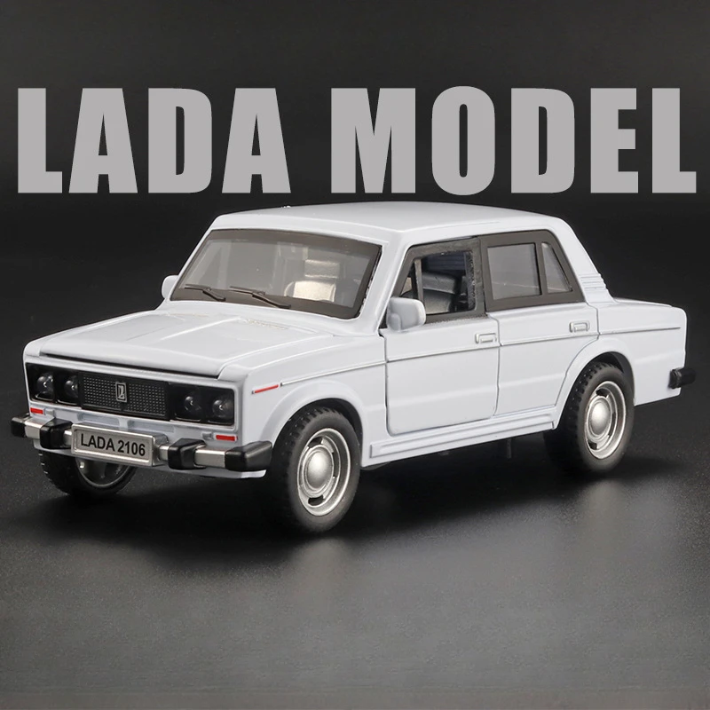 (Blanco) Escala 1:32 - Modelo de coche de metal fundido a presión, puertas que se abren, con efectos de sonido y luz.