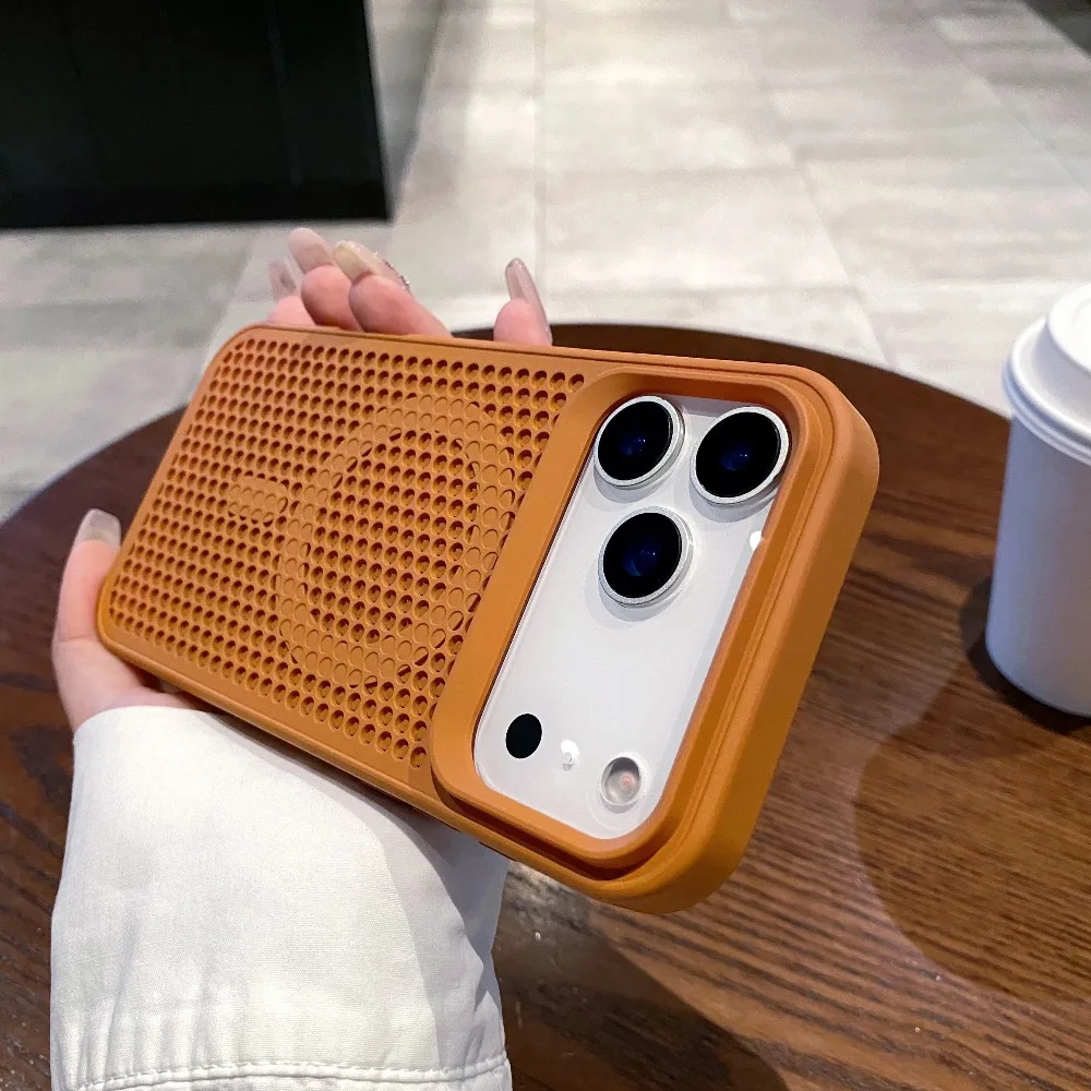 (marrón, Iphone 15 Pro Max) Funda Para Teléfono Con Diseño De Malla Perforada Para Disipación De Calor, Compatible Con Magsafe.