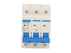 Disyuntor Dz47-63 3p 32a 400v Con Protección Contra Sobrecarga Y Cortocircuito
