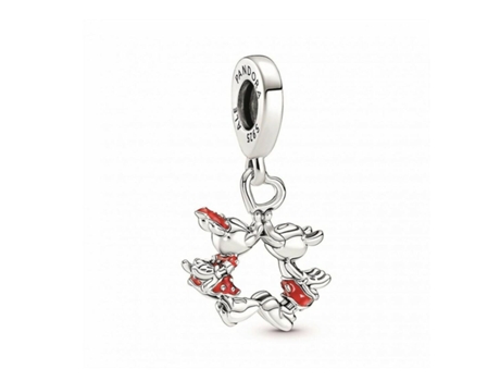Joyas con dijes PANDORA durante Disney x PANDORA besan a Mickey y Minnie