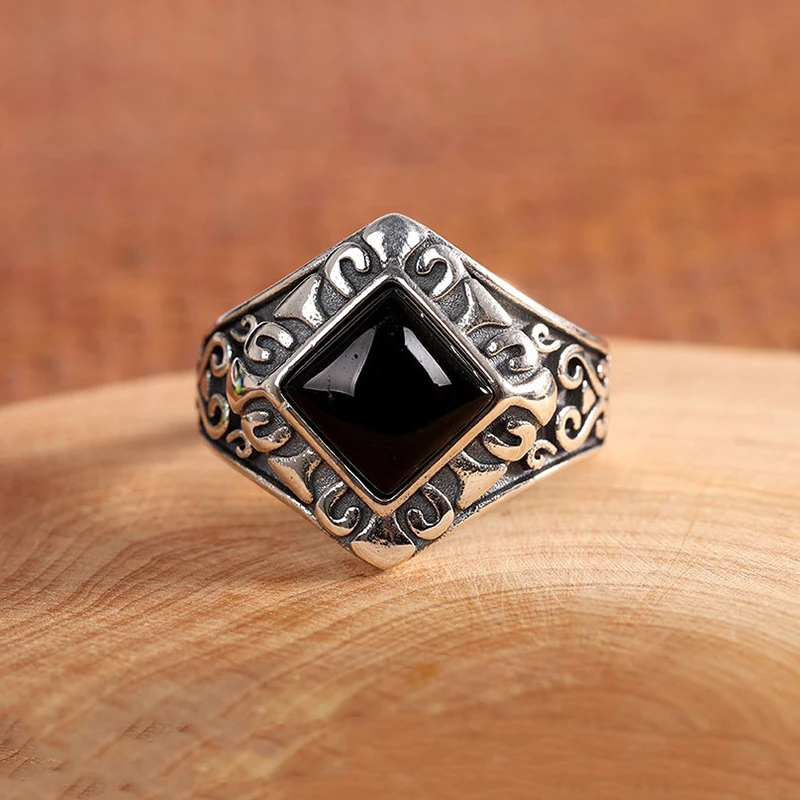 Anillo De Lujo Vintage Para Mujer, Anillo Con Piedra Preciosa De Ónix Negro, Elegante Joya Para Fiestas.