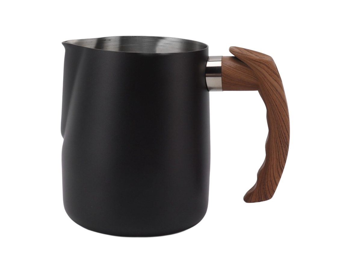 Jarra para espumar leche con escala interior en acero inoxidable 304, boquilla antigoteo, color negro mate, 600 ml