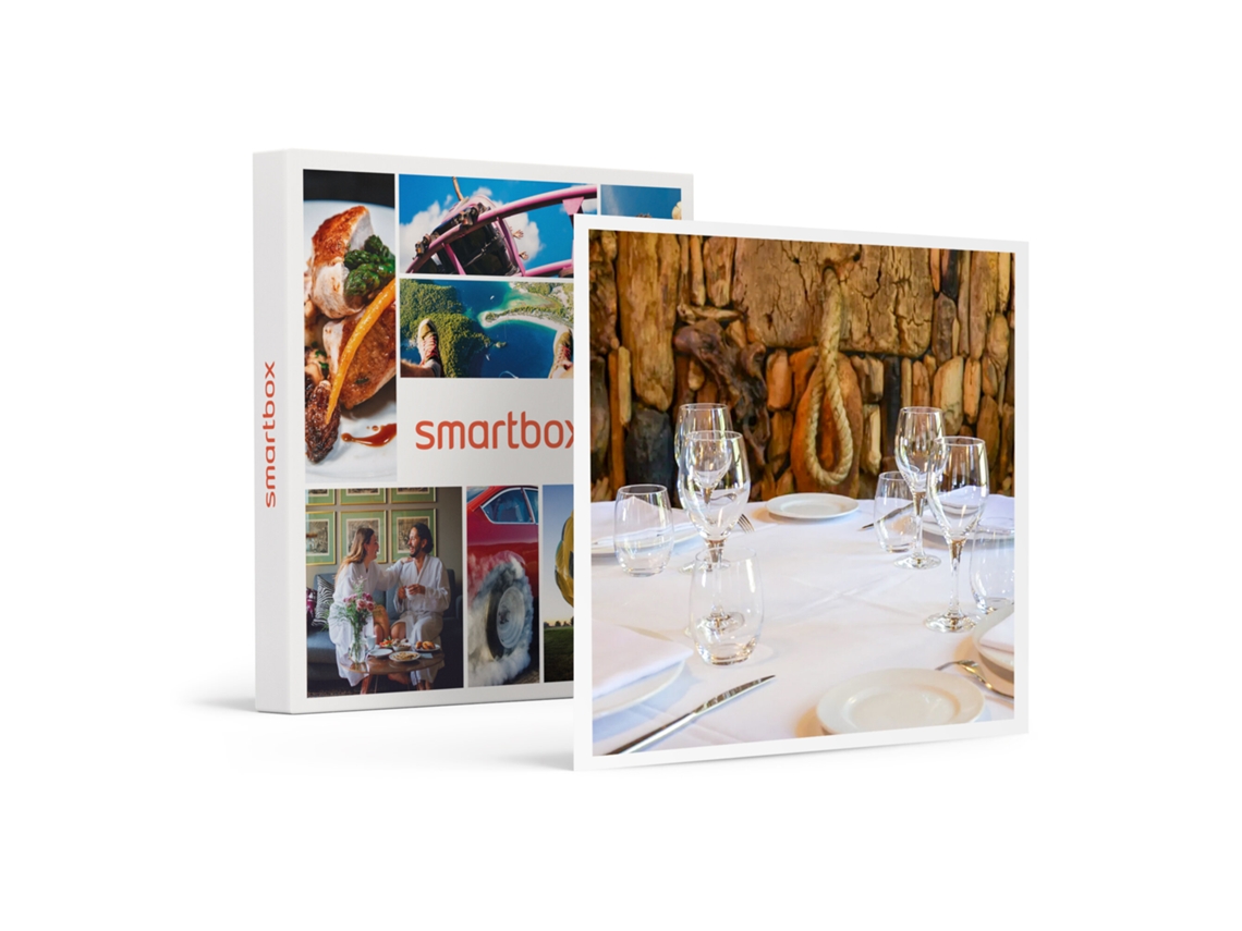 Caja Regalo SMARTBOX Hotel Restaurante Galena Mas Comangau 4*: 1 Menú Completo Con Vino para 2