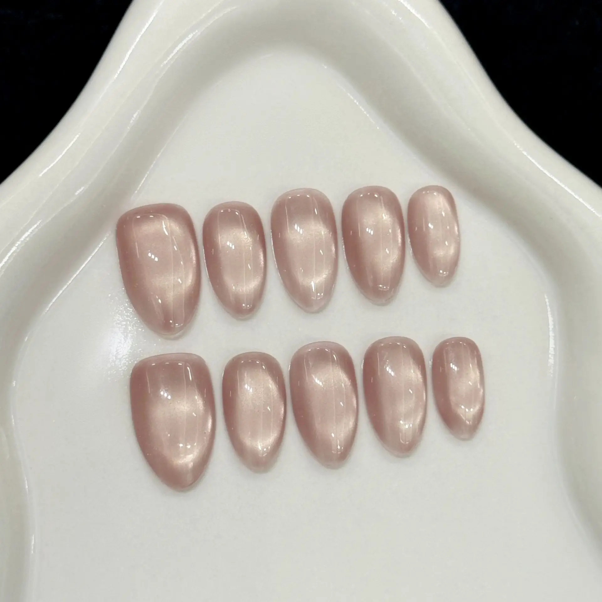 (2994-l) 10 Pegatinas De Uñas Postizas Hechas A Mano, Sencillas Y Brillantes, Con Forma De Almendra.