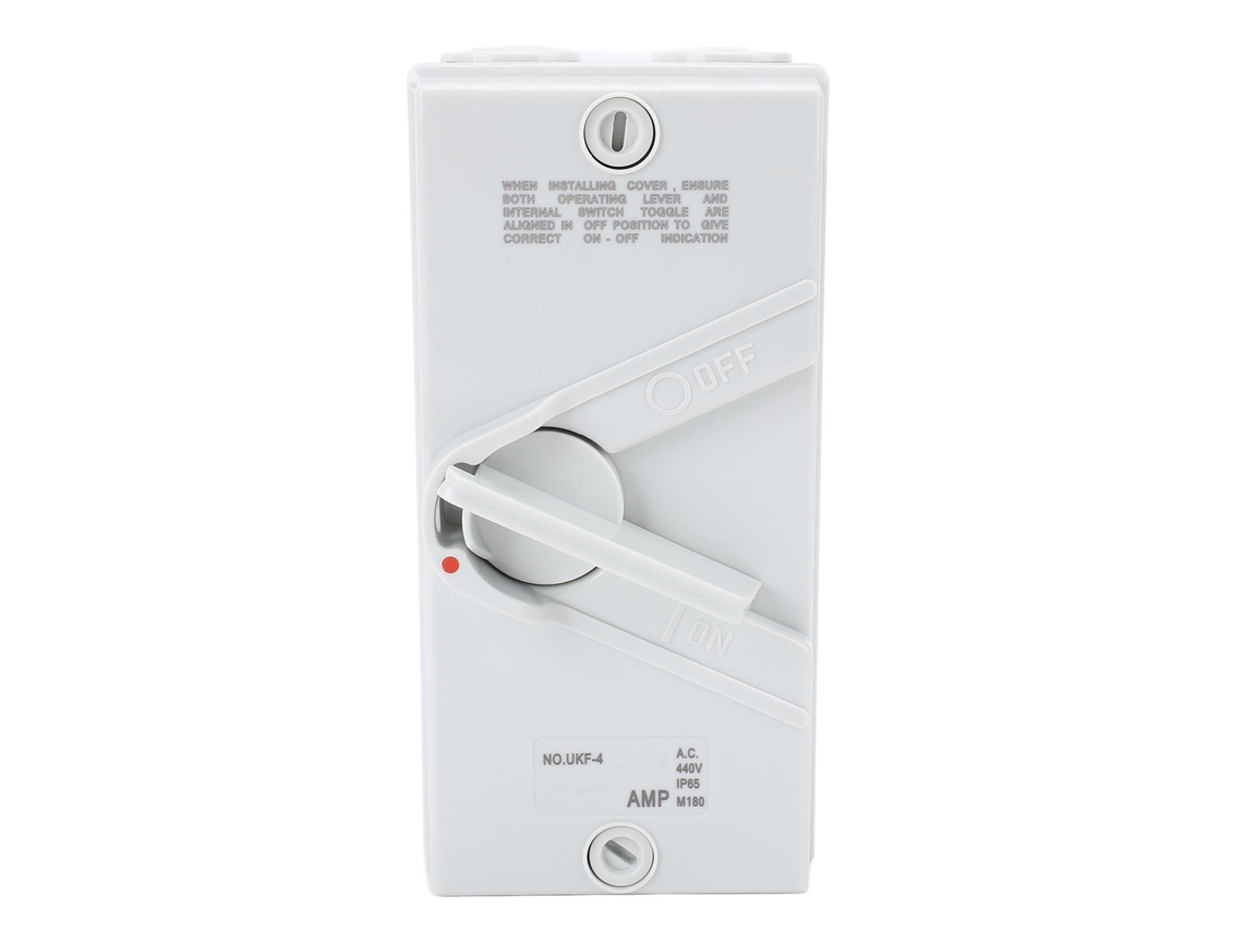 Disyuntor De Motor Encapsulado 4p Ip65 Resistente Al Agua 440v Para Exteriores.