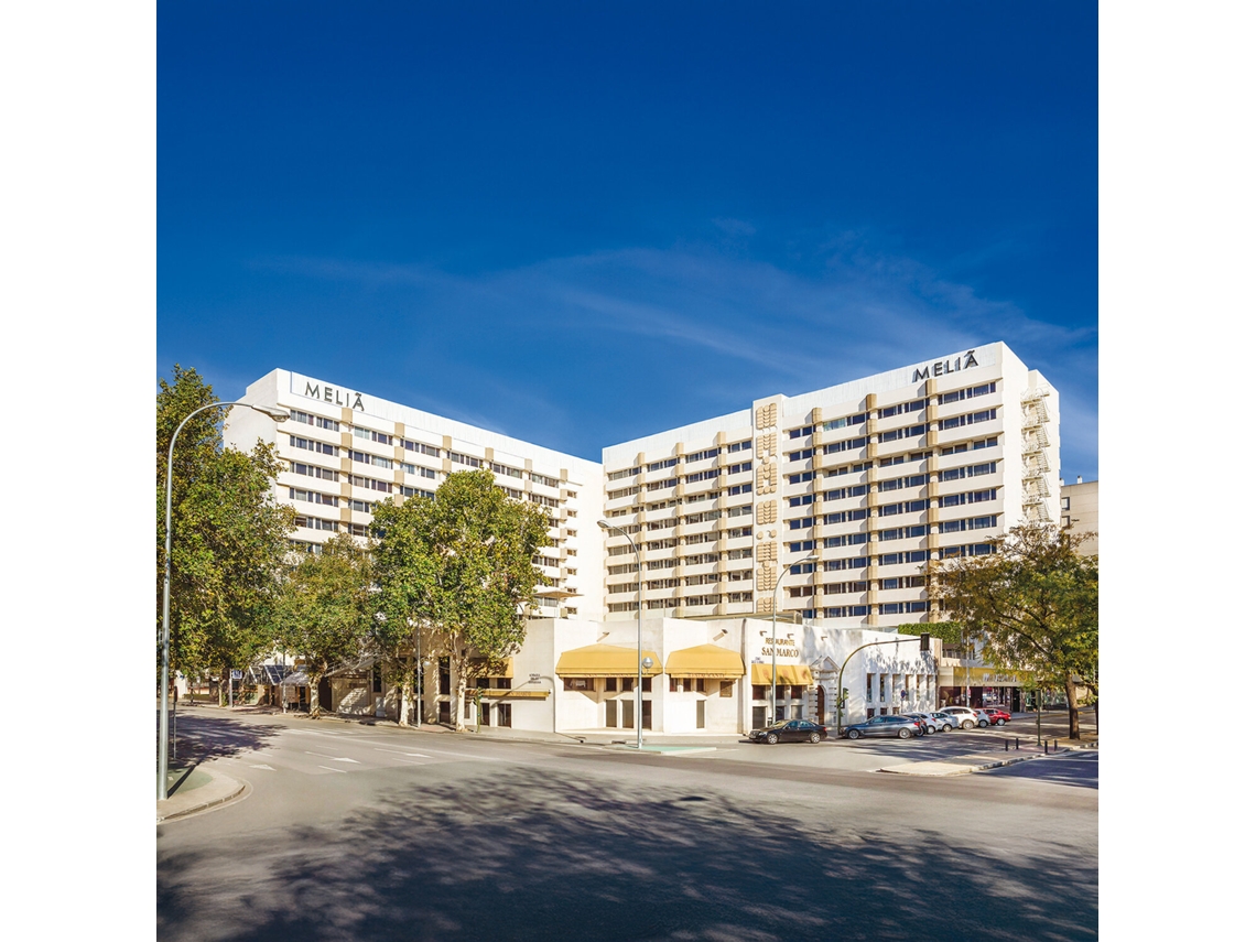 Caja Regalo Smartbox Meliá Sevilla 4*: 1 noche con desayuno para 2 personas