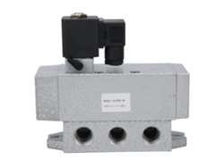 Electroválvula NC de acero inoxidable (acción directa, rosca hembra)