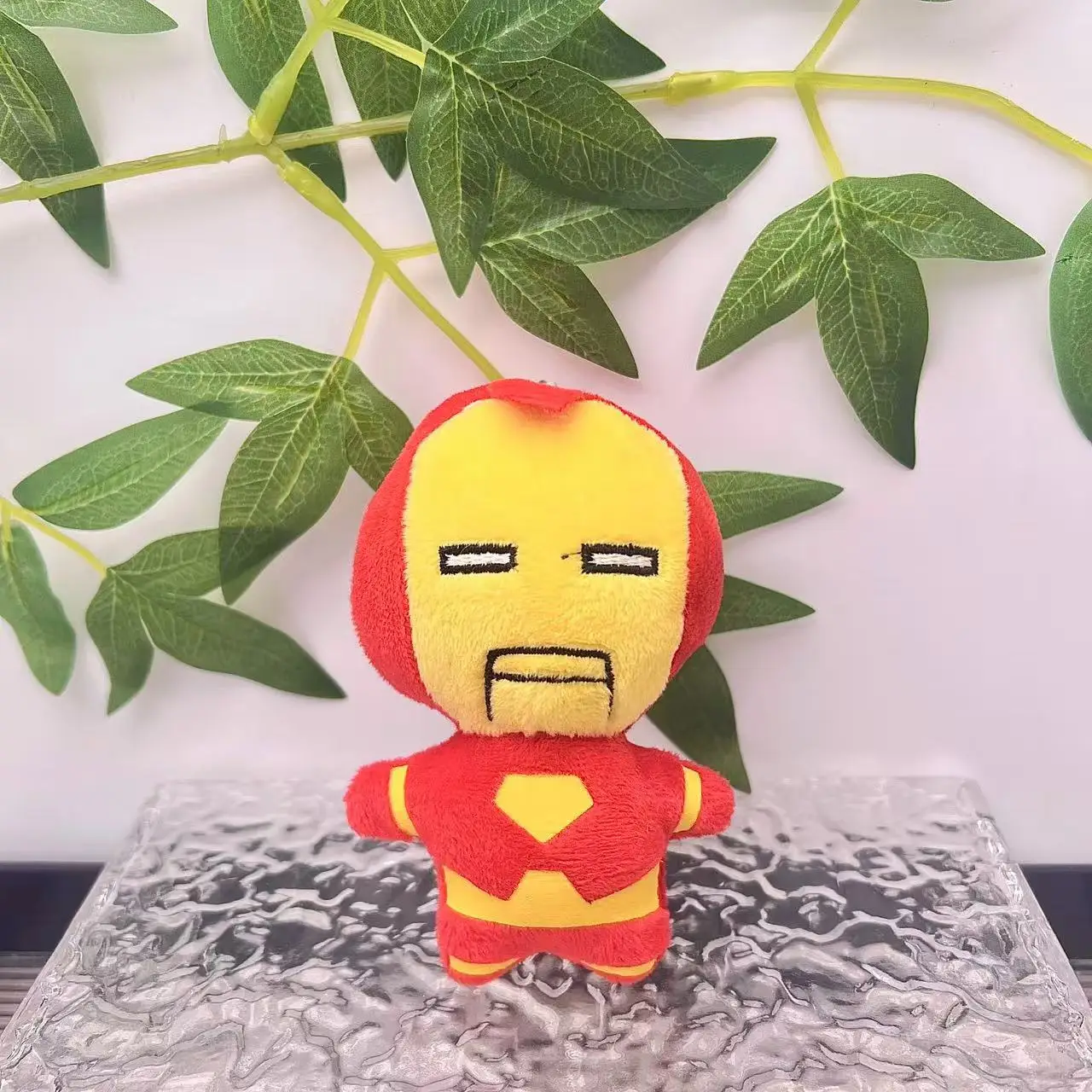 (estilo 2) Figura De Peluche De Los Vengadores, Colgante Para Mochila, Llavero