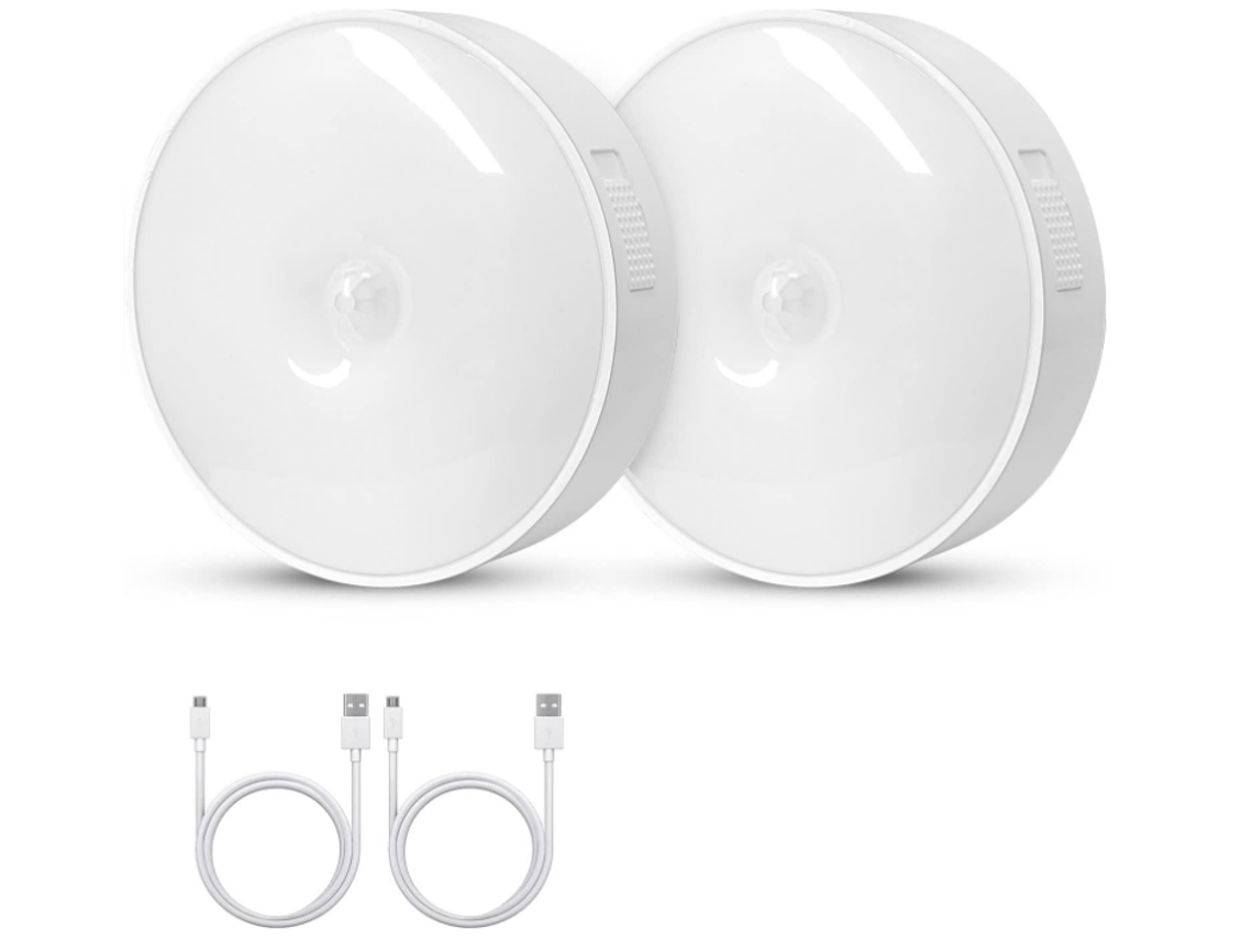 Paquete de 2 luces de escalera recargables por USB, sensor de movimiento, luces nocturnas con pilas para interiores para adultos y niños (blanco)