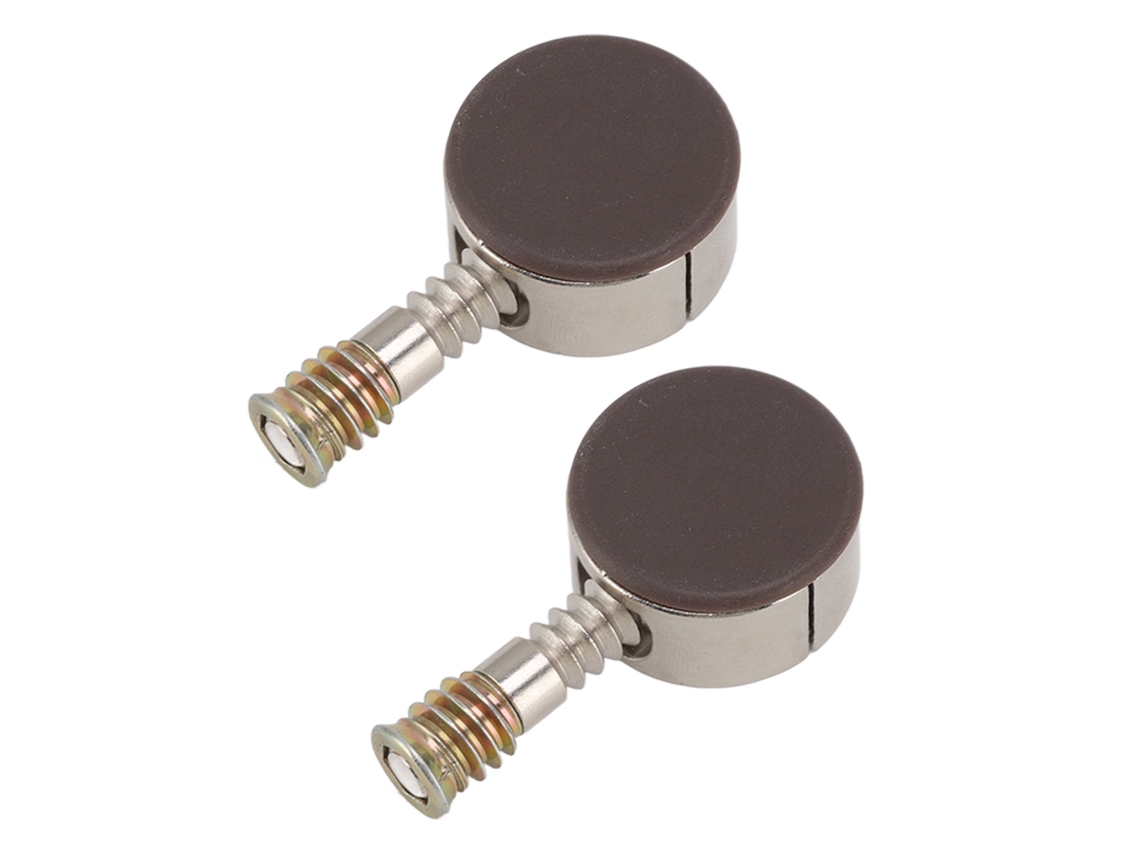 Conectores metálicos para fijar muebles con tornillos
