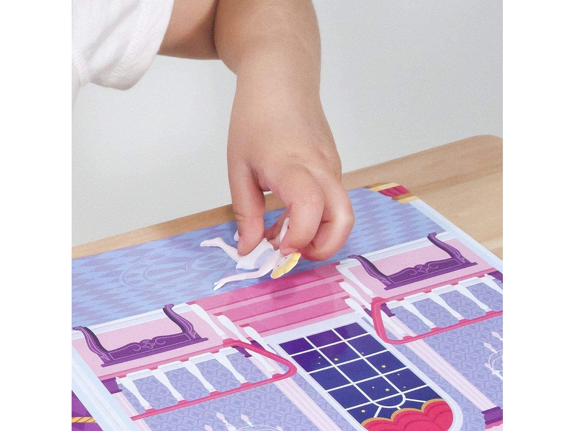 Jogo de Mesa MELISSA & DOUG Puffy Stickers Play Set: Dress-Up (3 Anos)