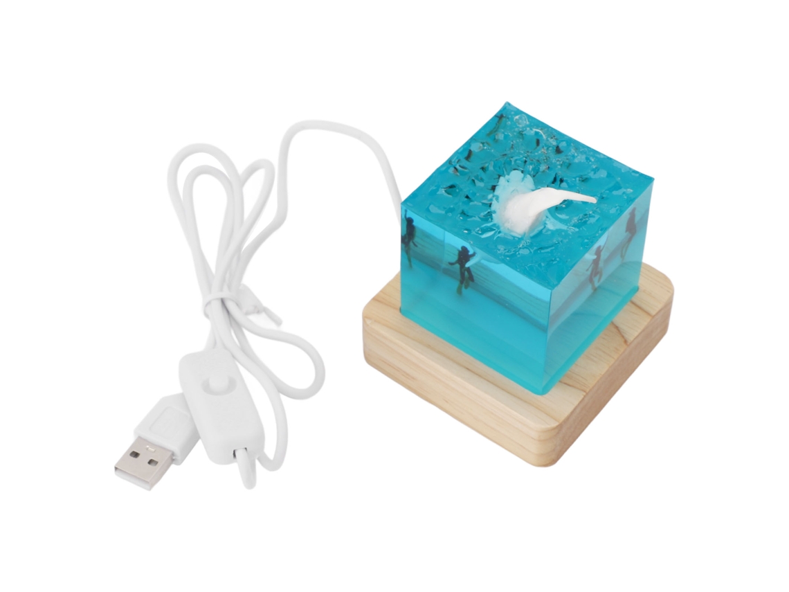 Lámpara De Noche Decorativa Con Forma De Ballena Blanca Buceadora, Hecha A Mano, Con Base De Roble, Usb, Rgb.